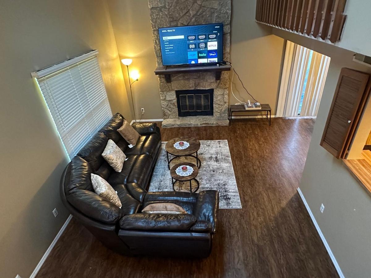 The Cozy Townhouse Wpafb & Wsu Fairborn Exterior foto