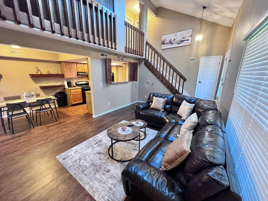 The Cozy Townhouse Wpafb & Wsu Fairborn Exterior foto